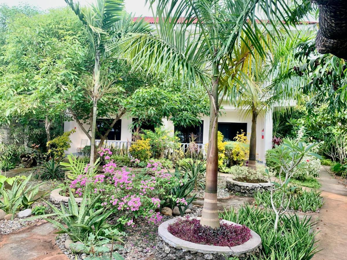 Adayo Cove Resort Siquijor Εξωτερικό φωτογραφία